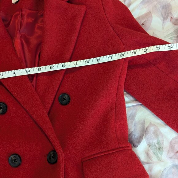 Adorable Red Wool Coat from Stradivarius - Size Small - Picture 2 of 9
